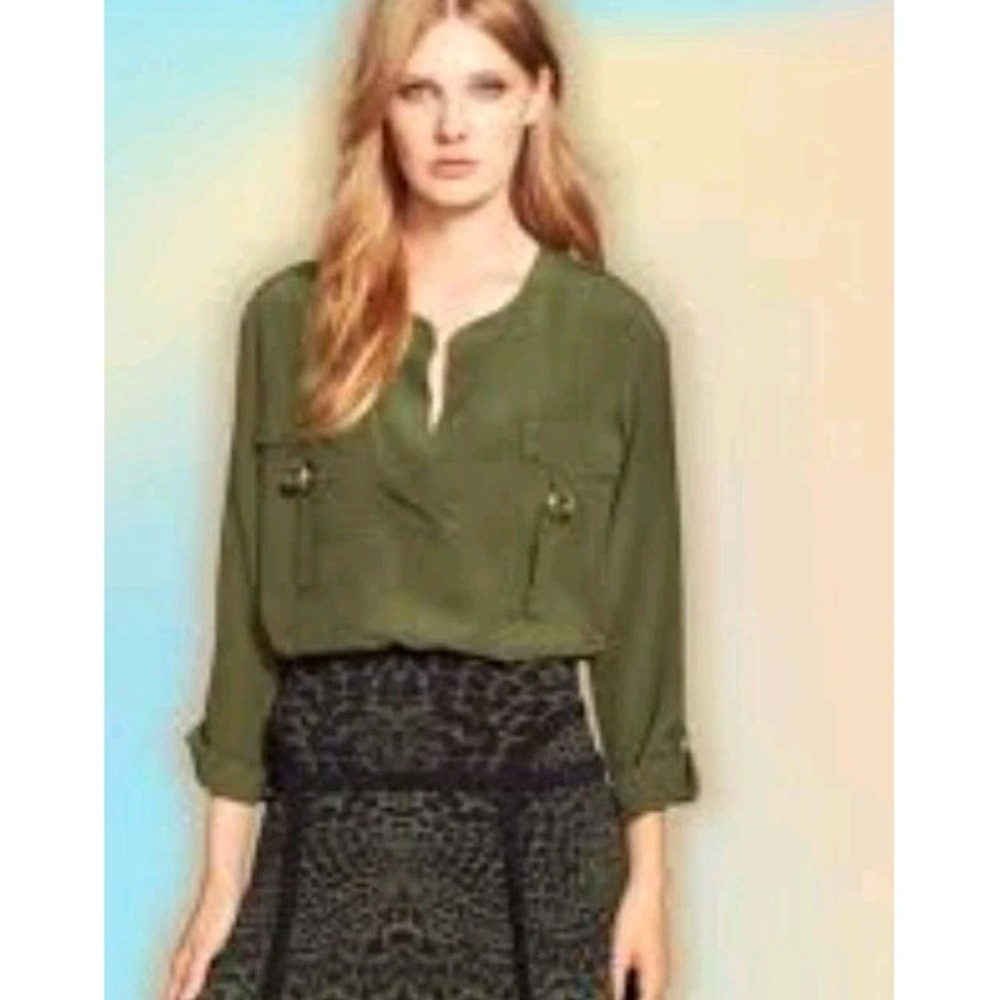 Diane Von Furstenberg Top 2 Silk Danielle Double Pocket Gold Button‎ Roll Tab